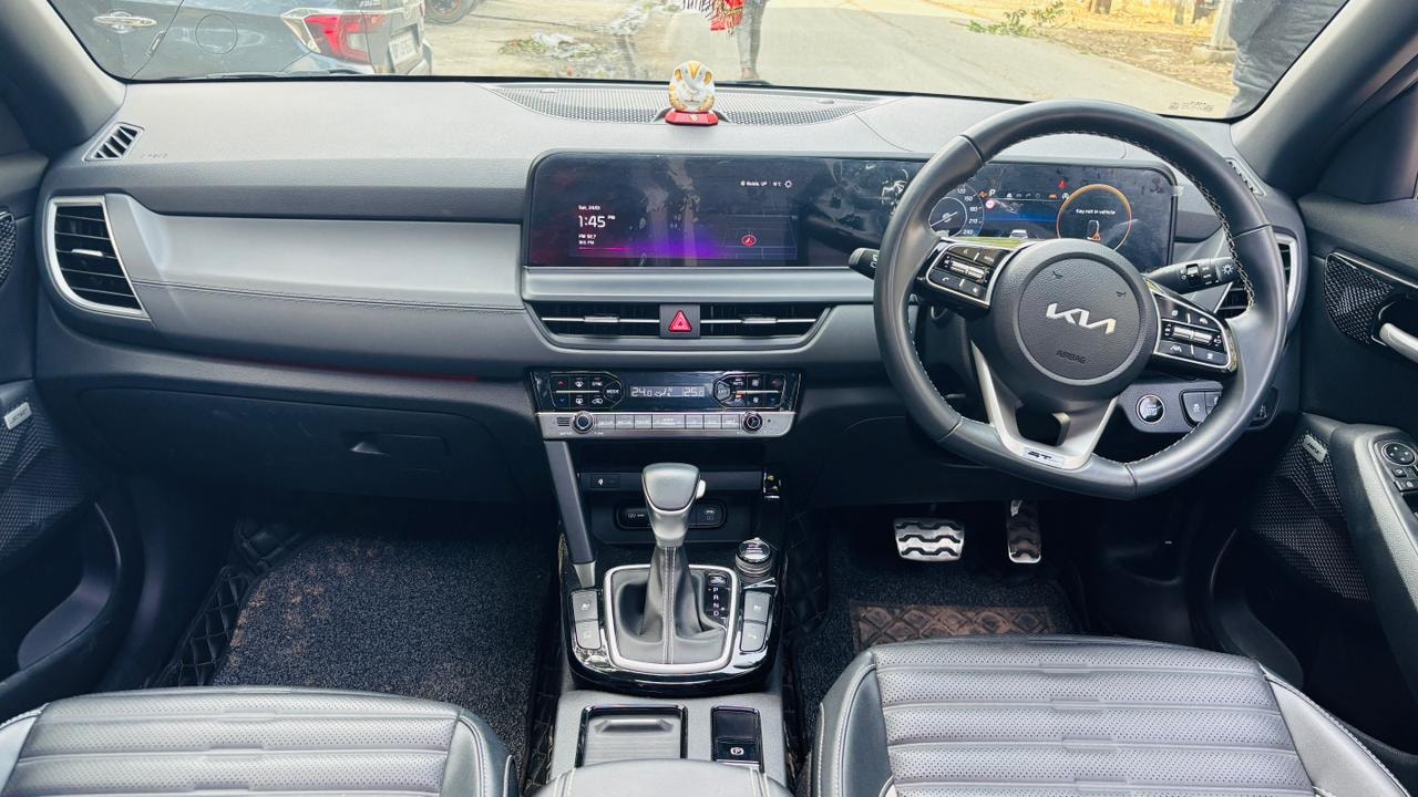 Seltos image 12 Seltos image 12