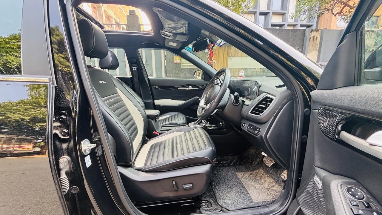 Seltos image 14 Seltos image 14