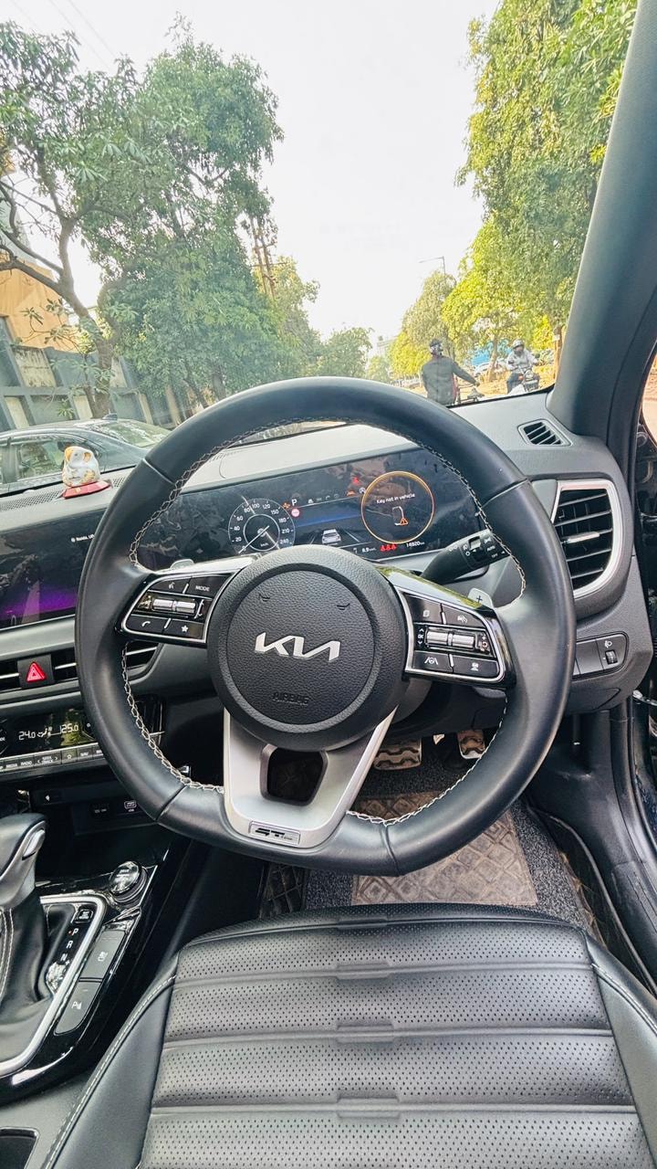 Seltos image 13 Seltos image 13