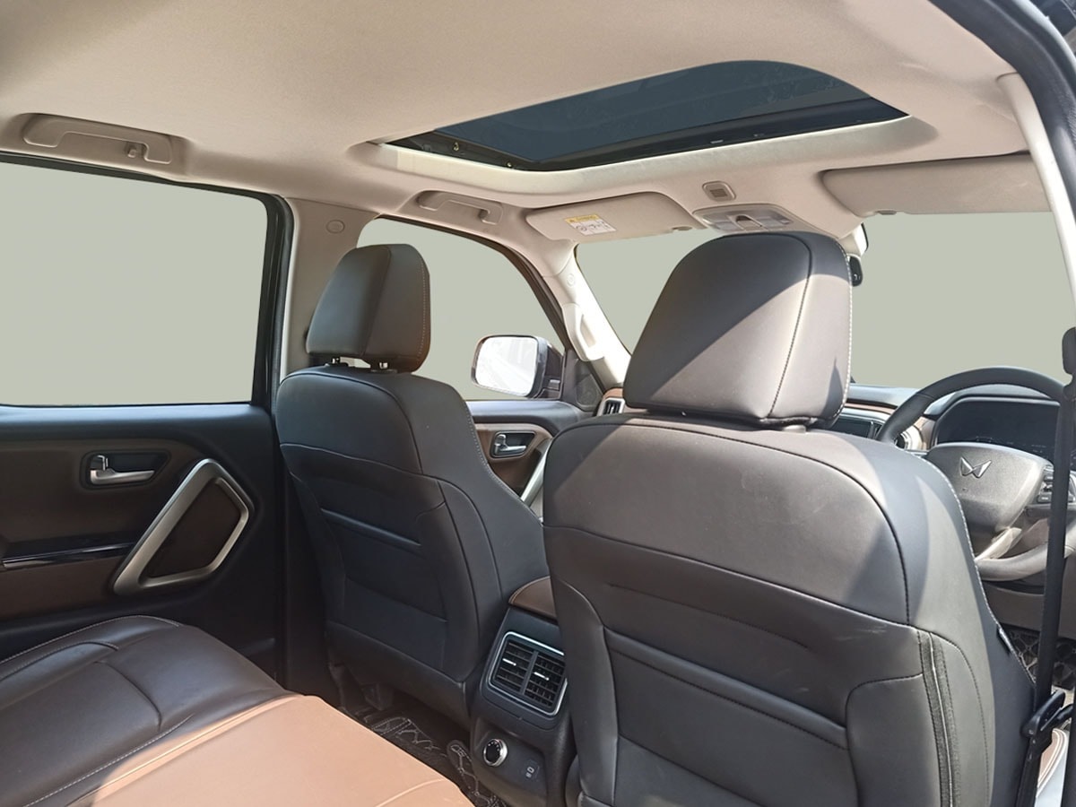 Scorpio-N image 15 Scorpio-N image 15