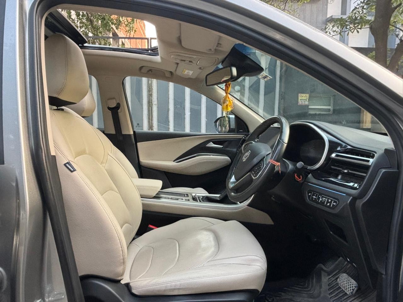 Hector image 14 Hector image 14