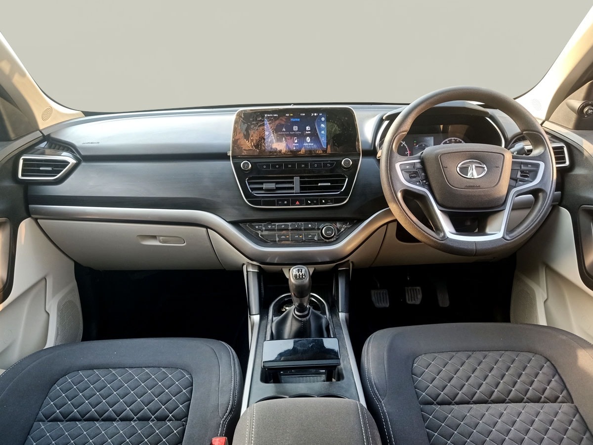 Used 2022 Tata Safari Used 2022 Tata Safari