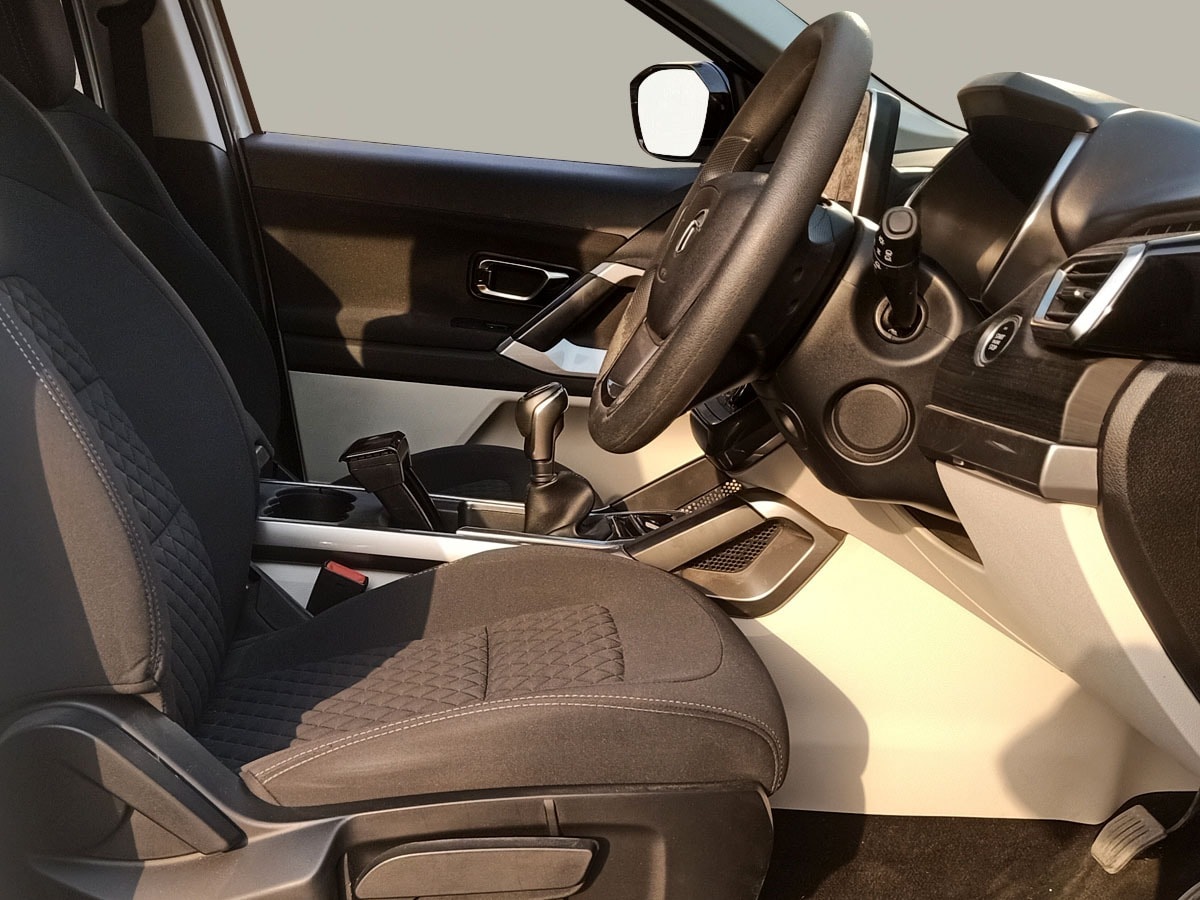 Used 2022 Tata Safari Used 2022 Tata Safari