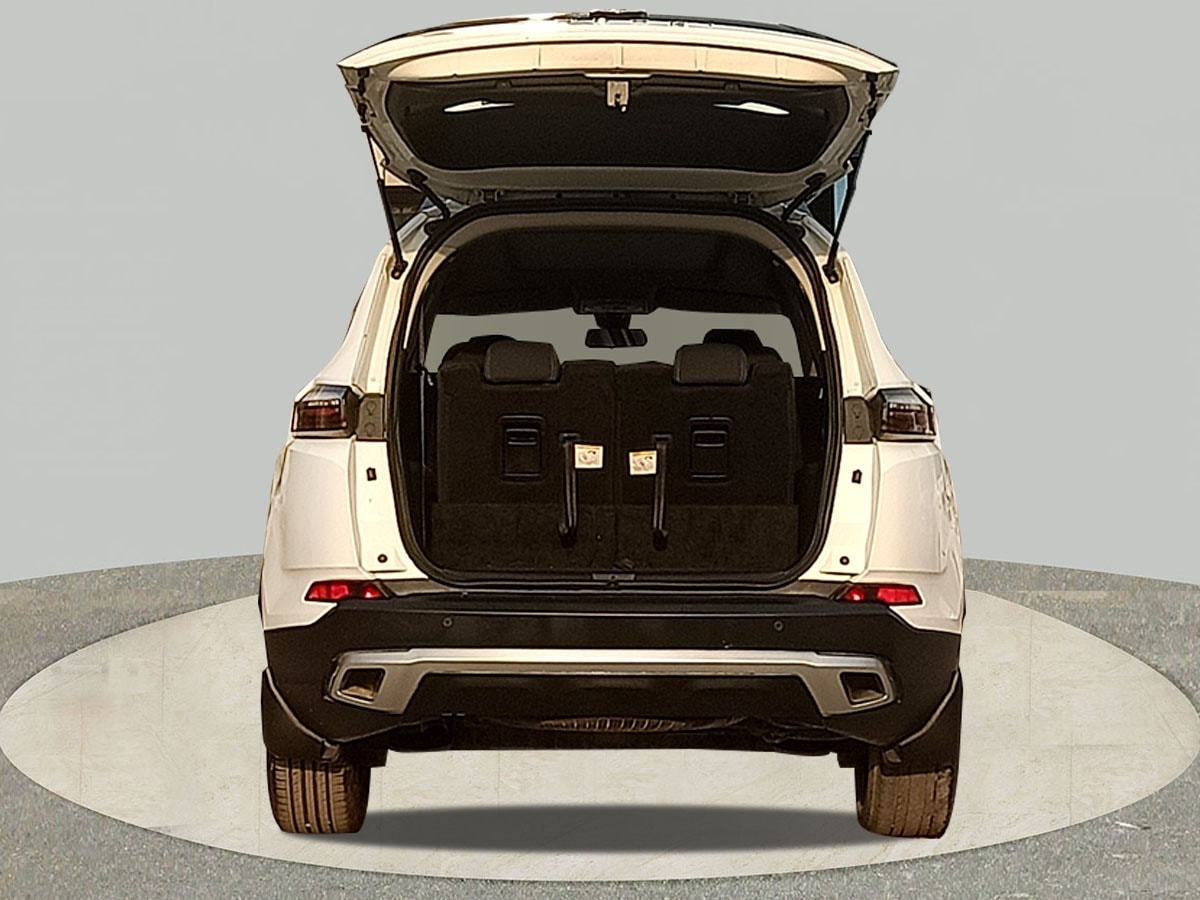 Used 2022 Tata Safari Used 2022 Tata Safari