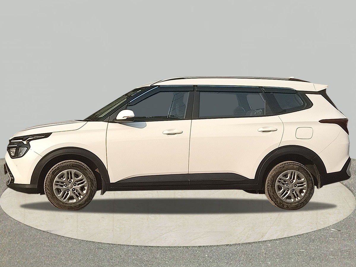 Used 2024 Kia Carens Used 2024 Kia Carens