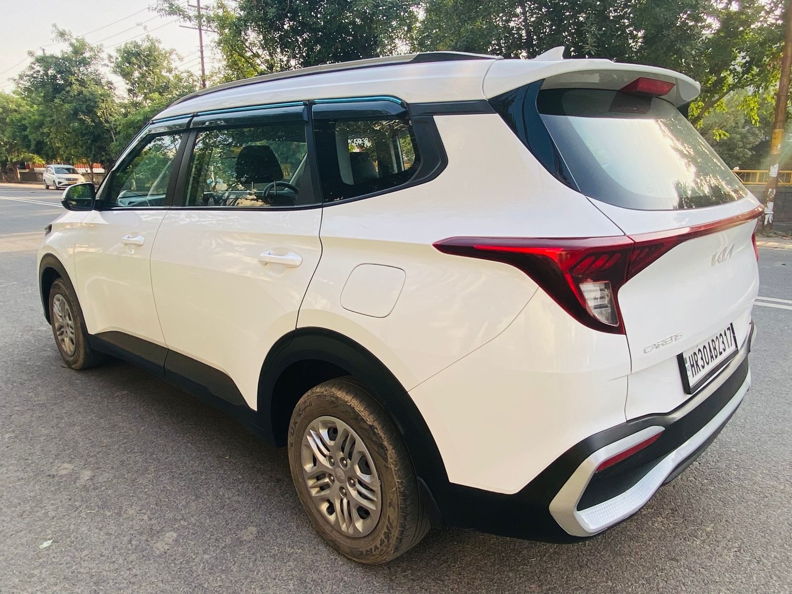 Carens image 3 Carens image 3