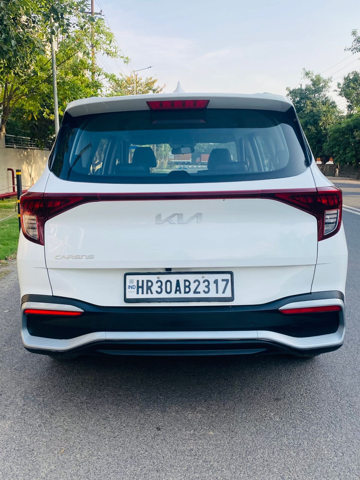 Carens image 4 Carens image 4