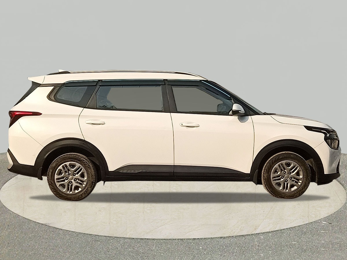Used 2024 Kia Carens Used 2024 Kia Carens