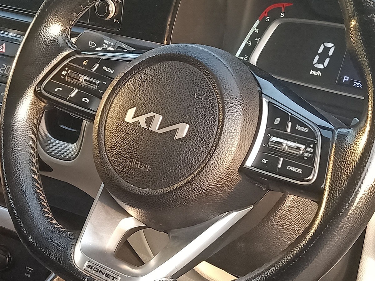 Used 2021 Kia Sonet Used 2021 Kia Sonet