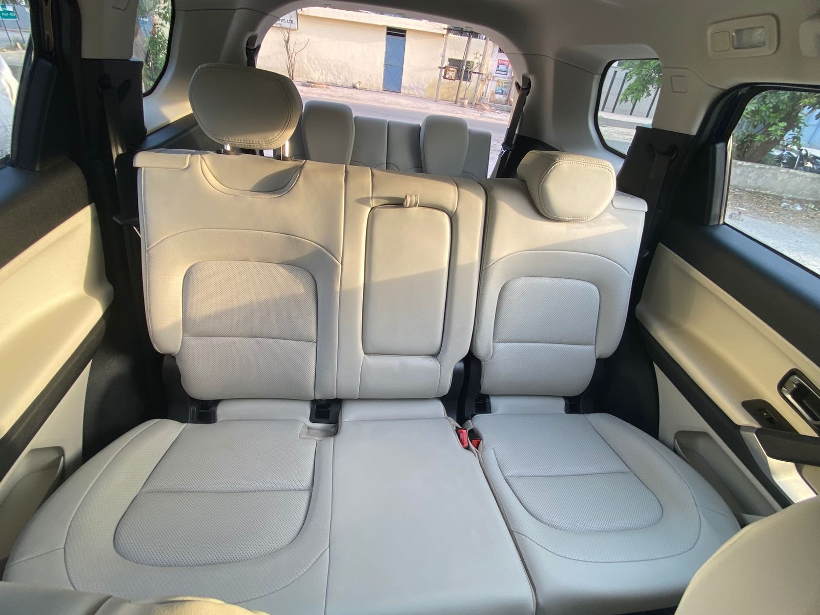 Used 2022 Tata Safari Used 2022 Tata Safari