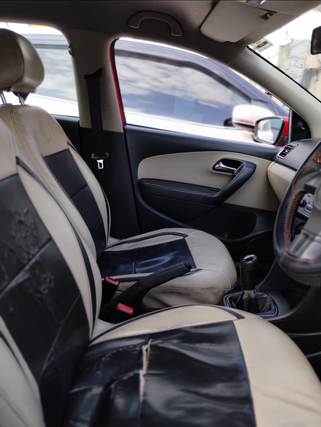 Polo image 16 Polo image 16