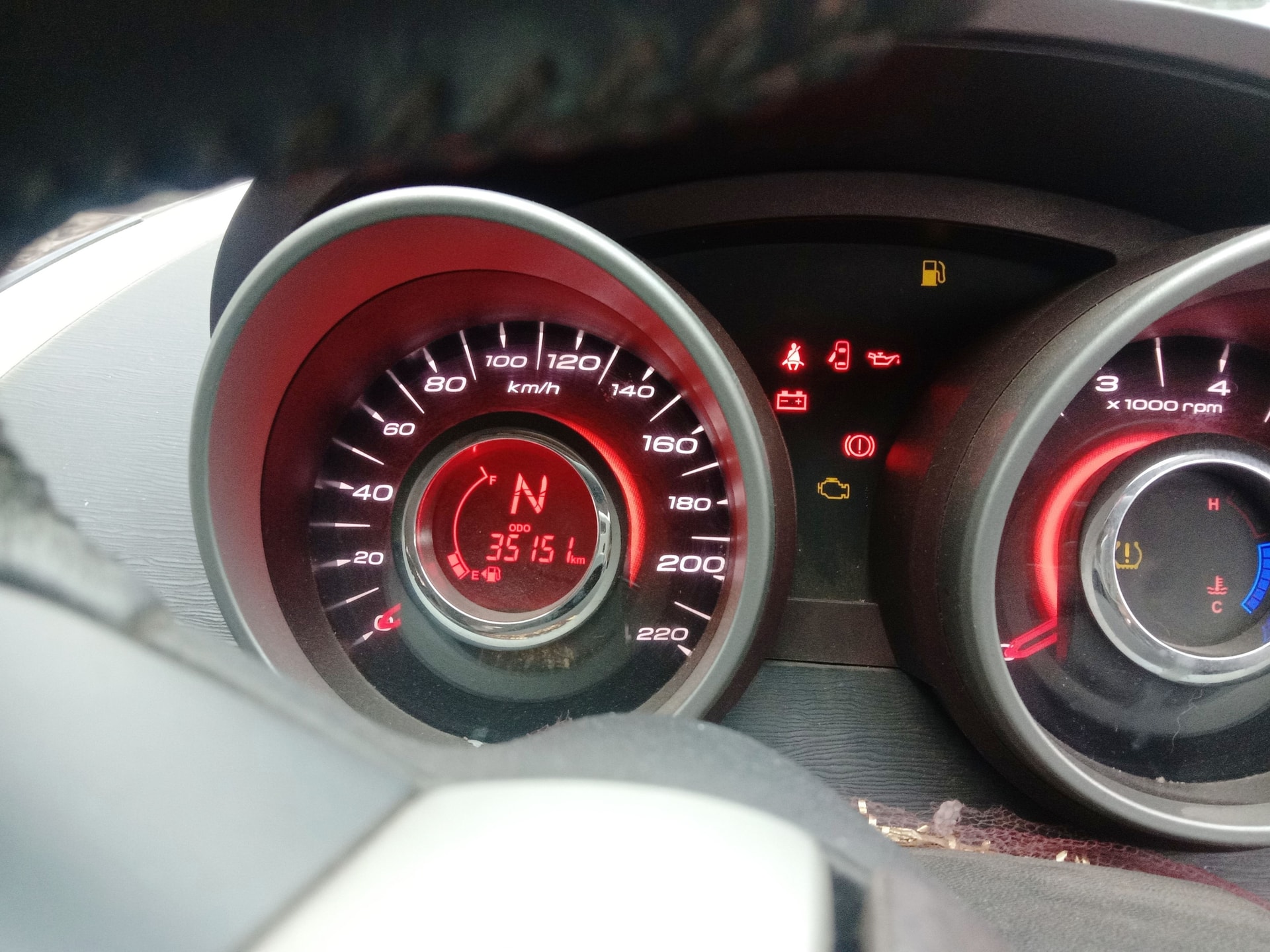 XUV500 image 7 XUV500 image 7