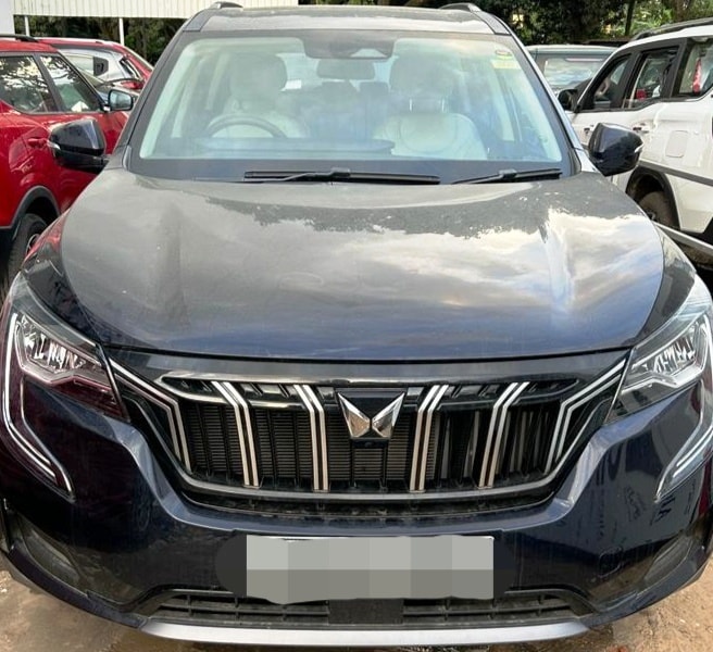 XUV700 image 1 XUV700 image 1