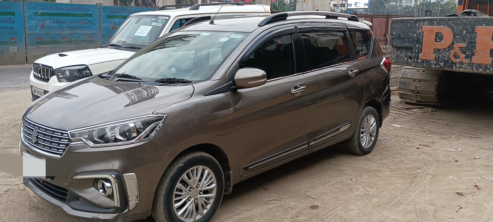 Ertiga image 1 Ertiga image 1