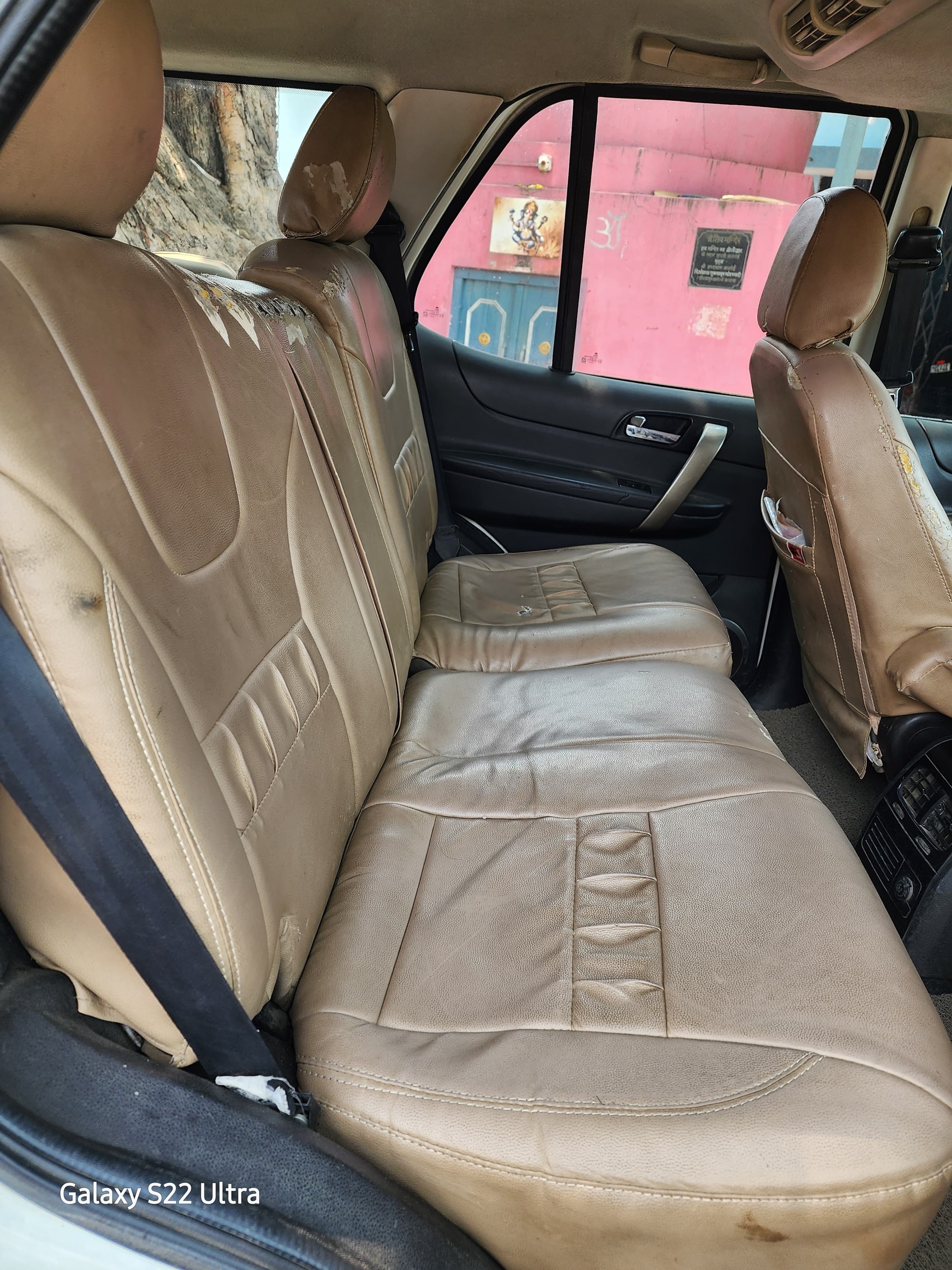 Used 2016 Tata Safari Storme Used 2016 Tata Safari Storme