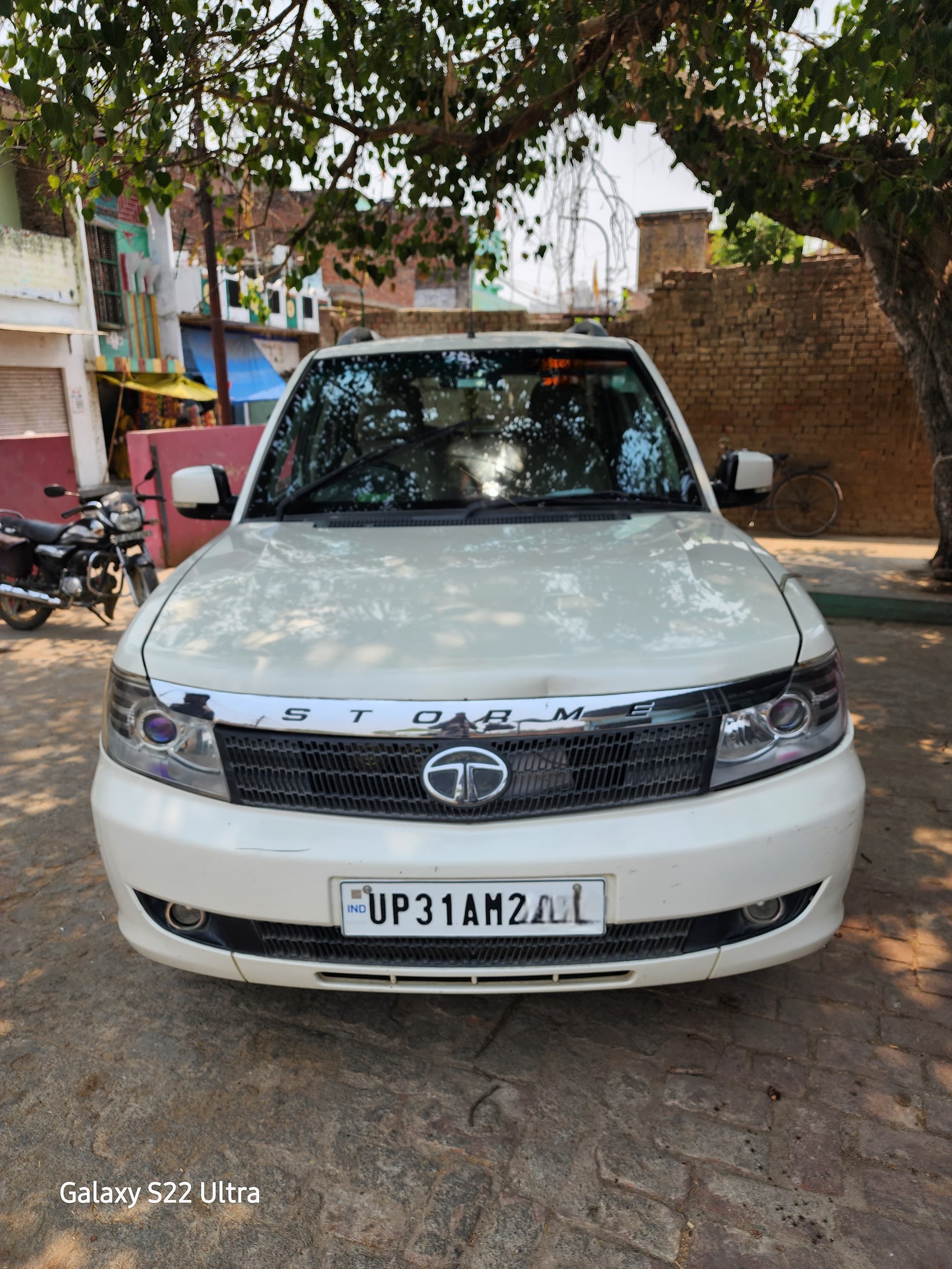 Used 2016 Tata Safari Storme Used 2016 Tata Safari Storme
