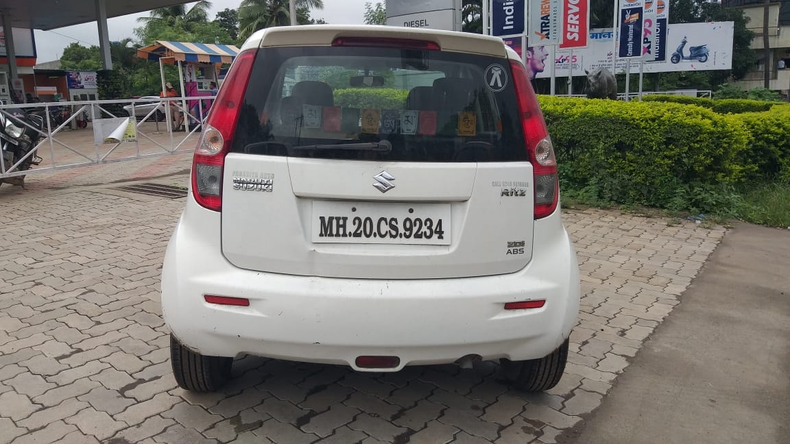 Ritz image 7 Ritz image 7