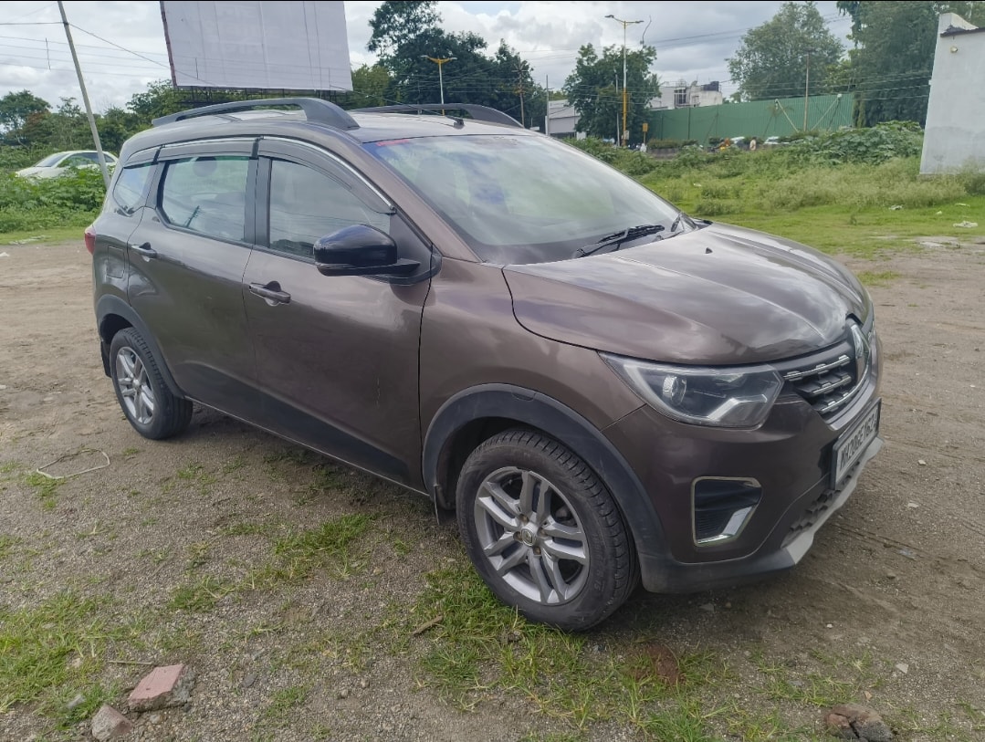 Used 2022 Renault Triber Used 2022 Renault Triber