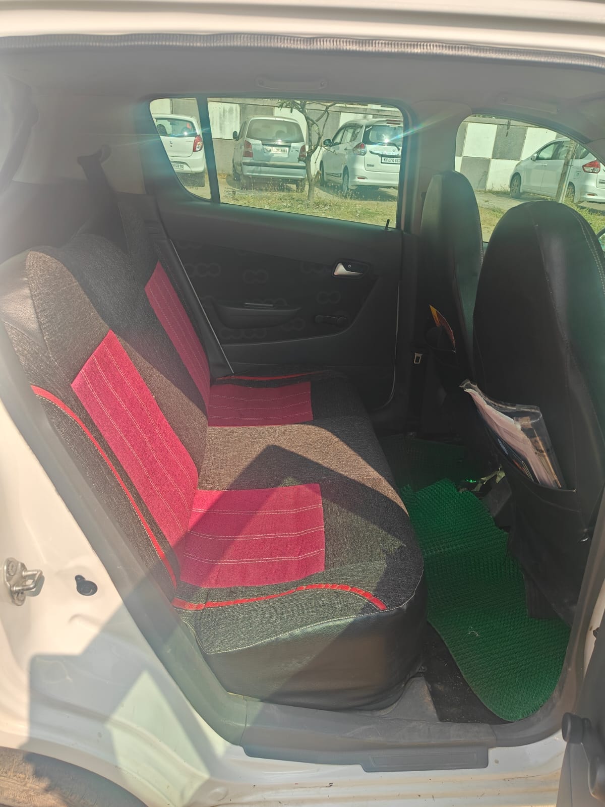 Alto 800 image 14 Alto 800 image 14