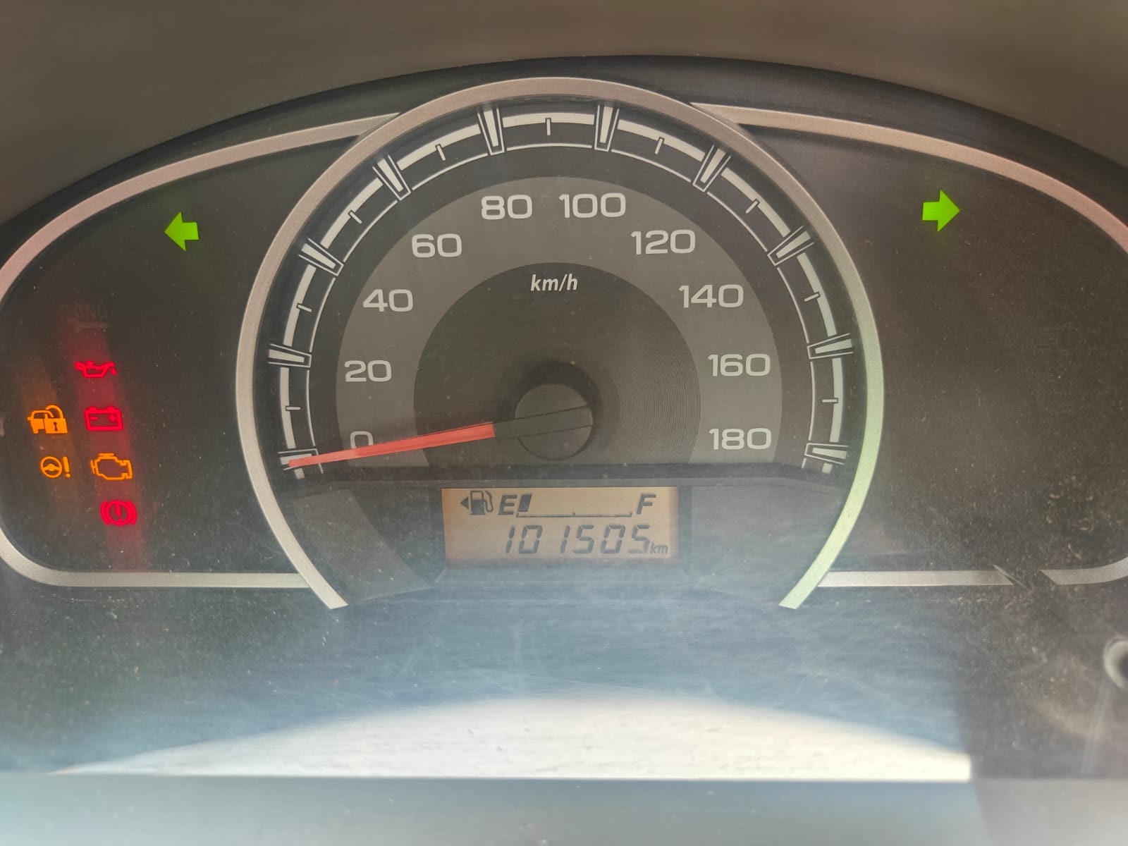 Alto 800 image 10 Alto 800 image 10