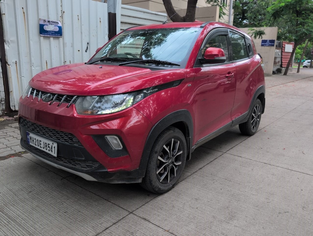 Used 2017 Mahindra KUV100 Used 2017 Mahindra KUV100