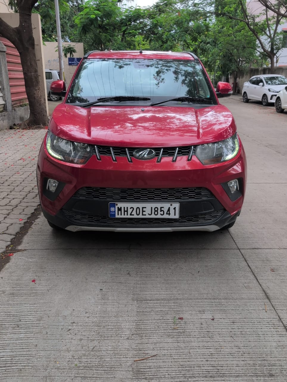 Used 2017 Mahindra KUV100 Used 2017 Mahindra KUV100