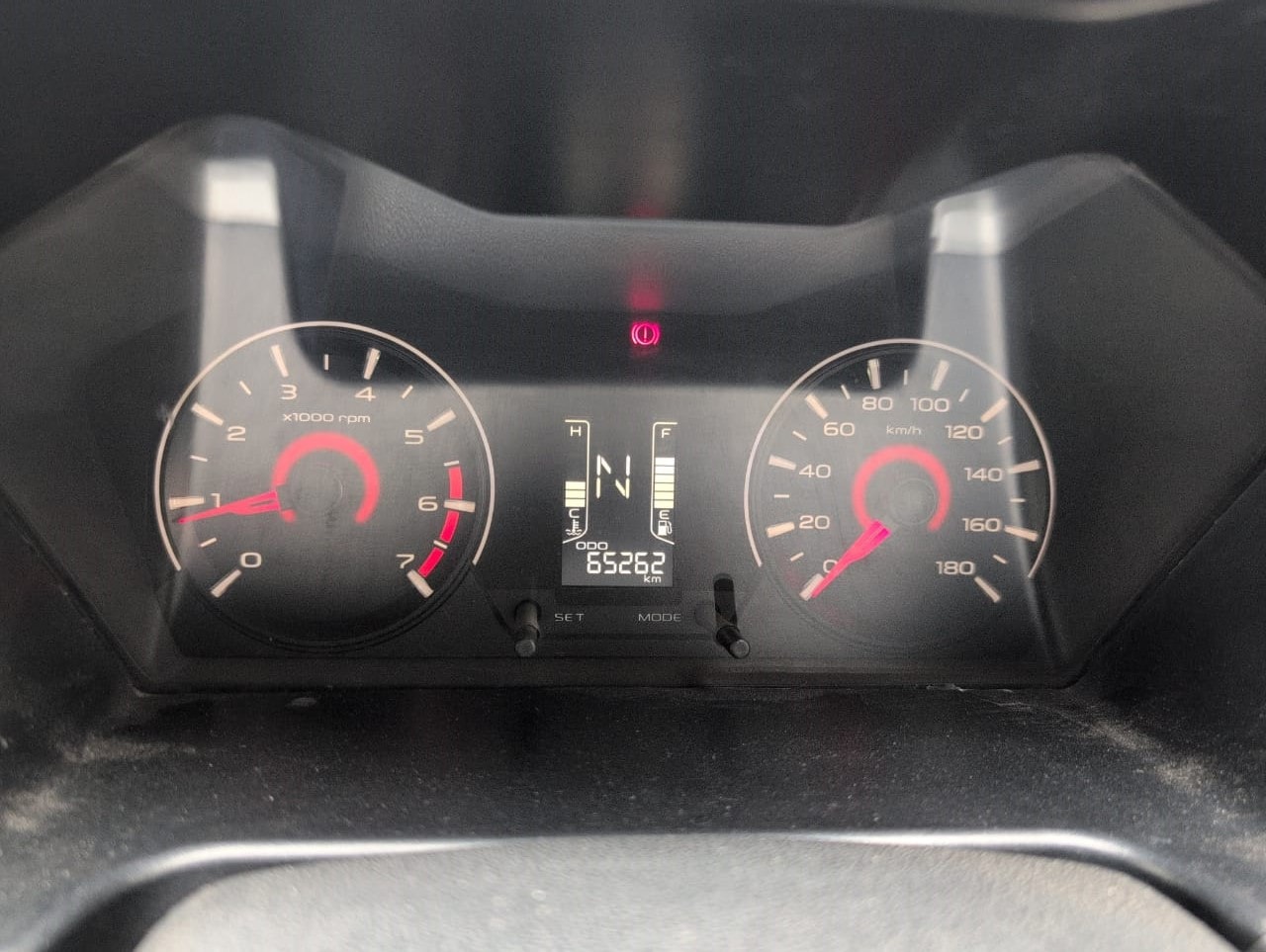 KUV100 image 9 KUV100 image 9