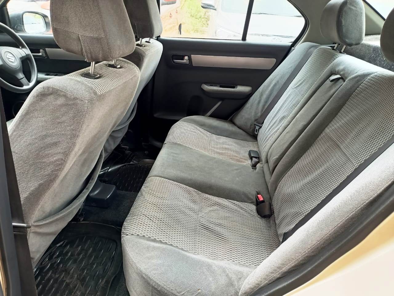 Swift DZire image 3 Swift DZire image 3