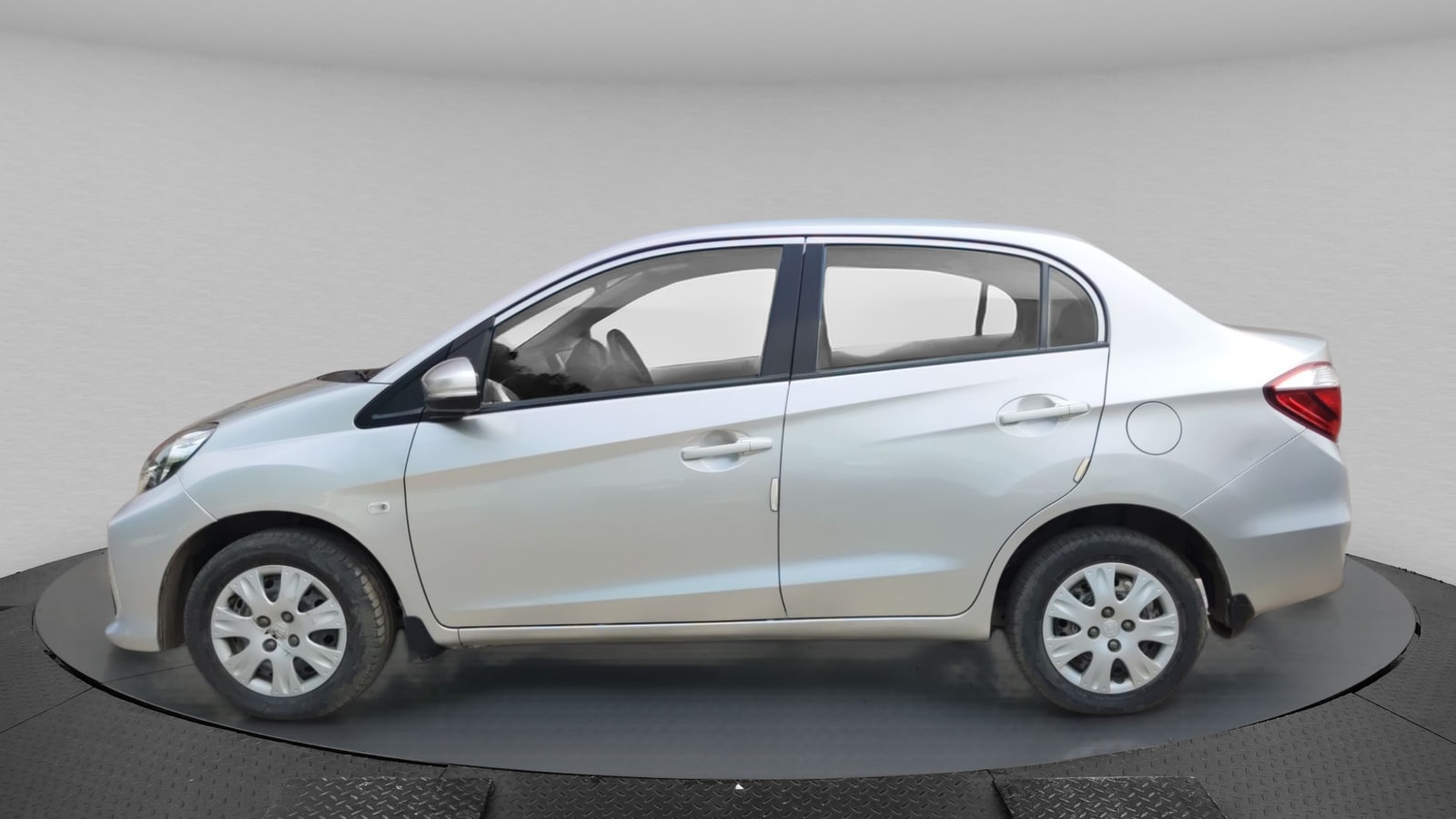 Amaze image 2 Amaze image 2