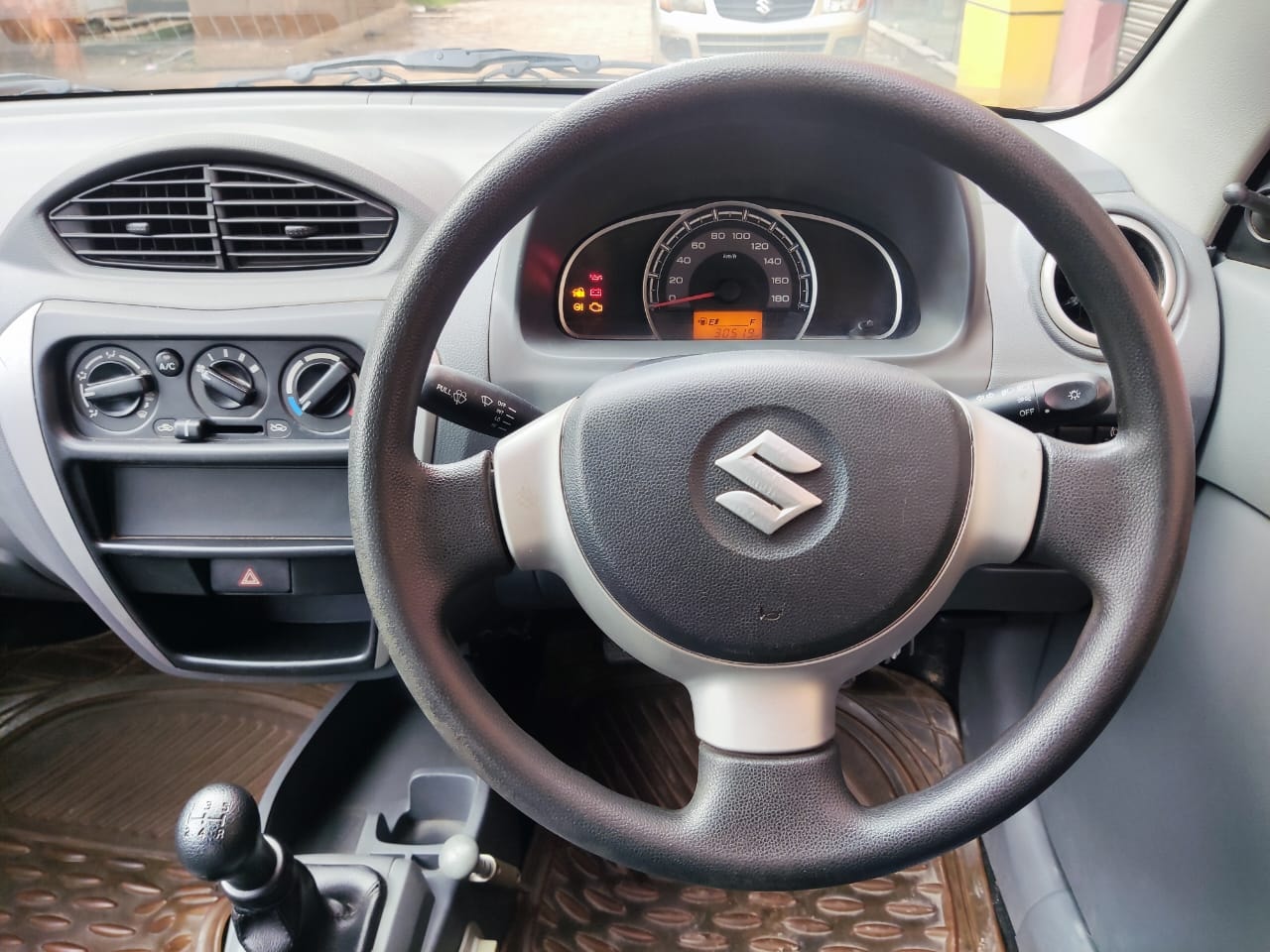 Alto 800 image 13 Alto 800 image 13