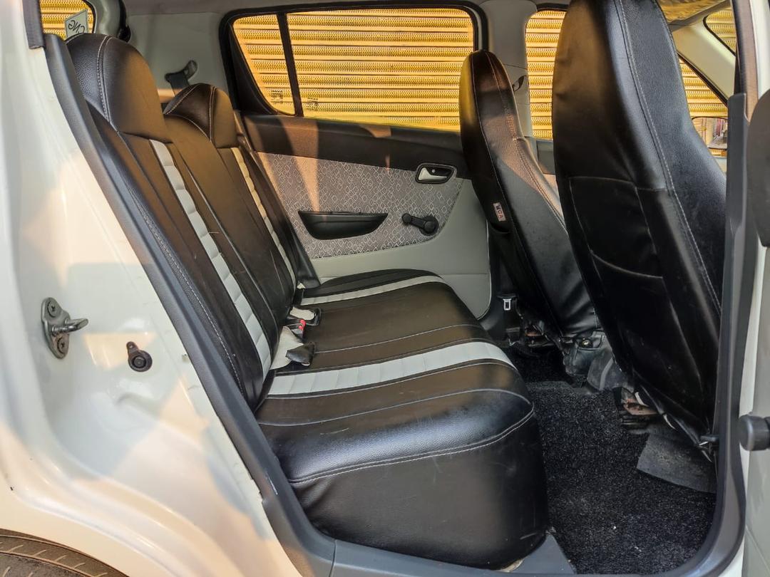 2019 Maruti Suzuki Alto 800 LXI CNG BS IV Back Seats 
