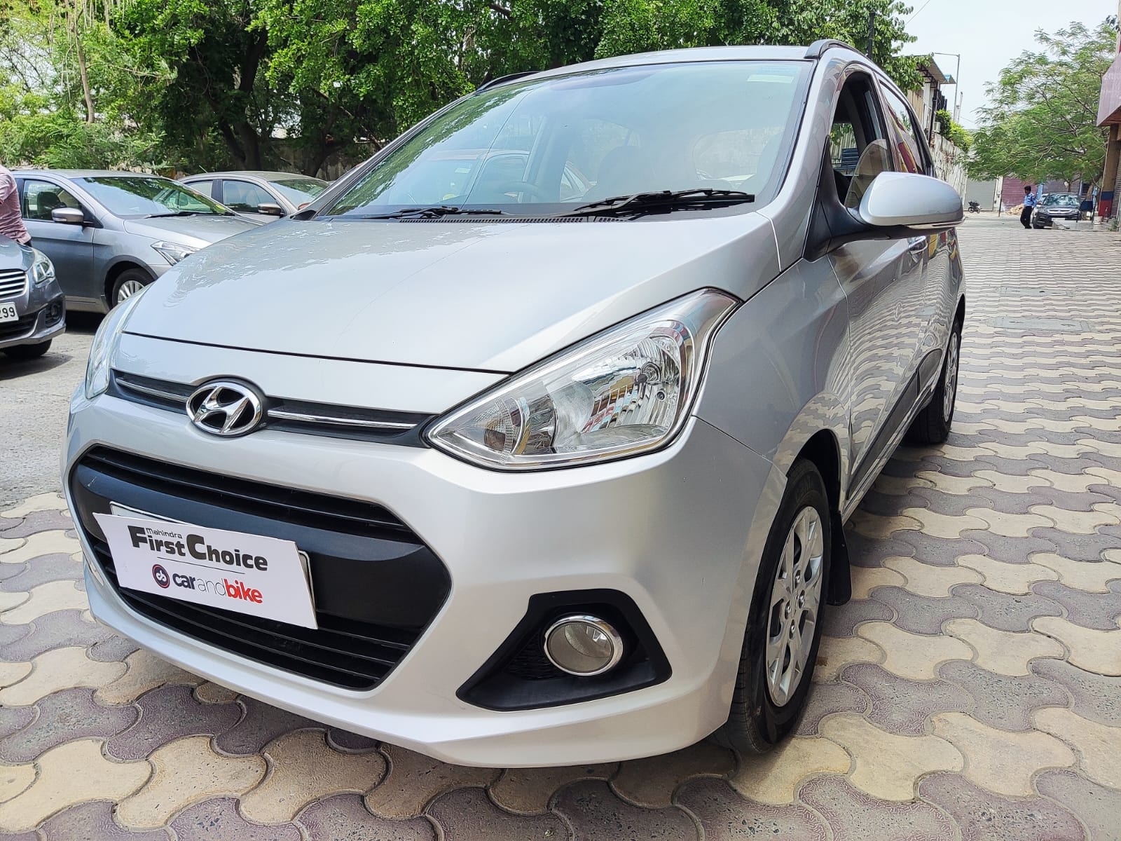 Grand i10 image 1 Grand i10 image 1