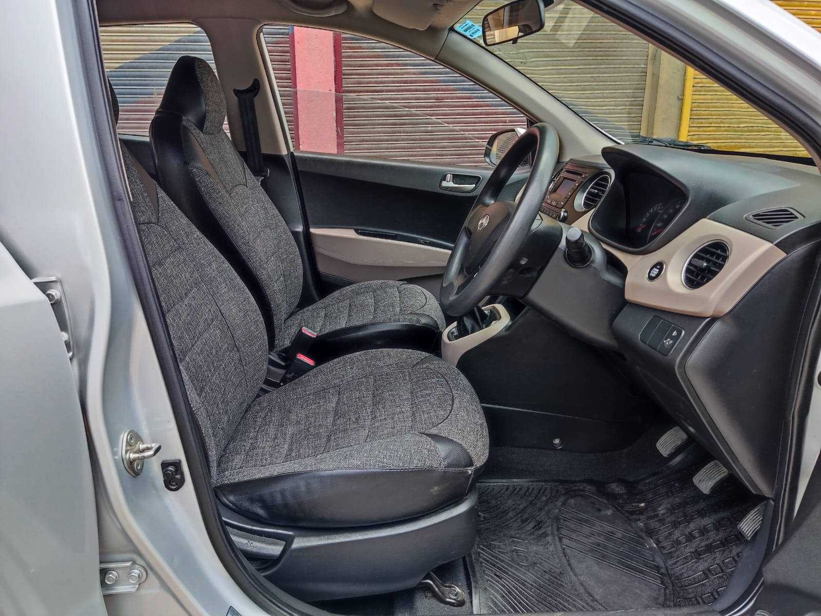 Grand i10 image 14 Grand i10 image 14