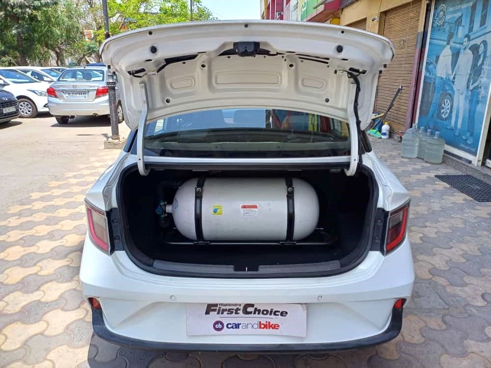 Aura image 16 Aura image 16