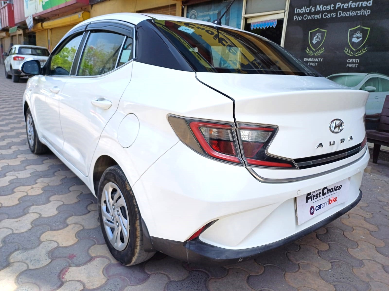 Aura image 3 Aura image 3