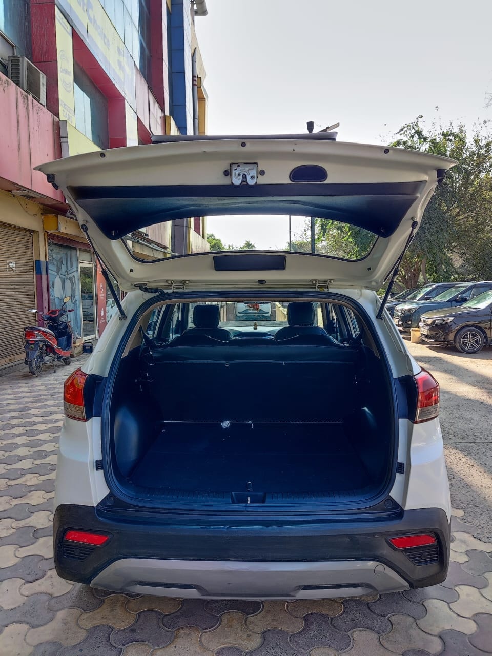 Creta image 16 Creta image 16