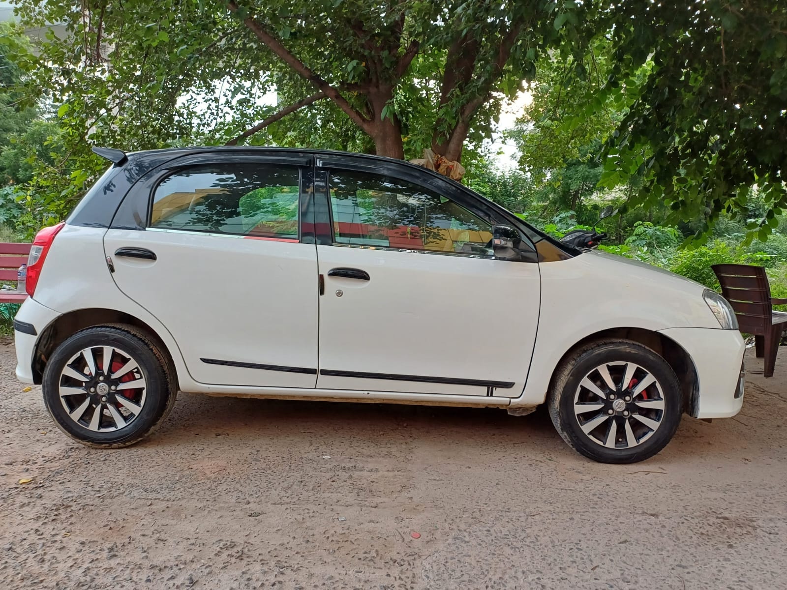 Etios Liva image 6 Etios Liva image 6