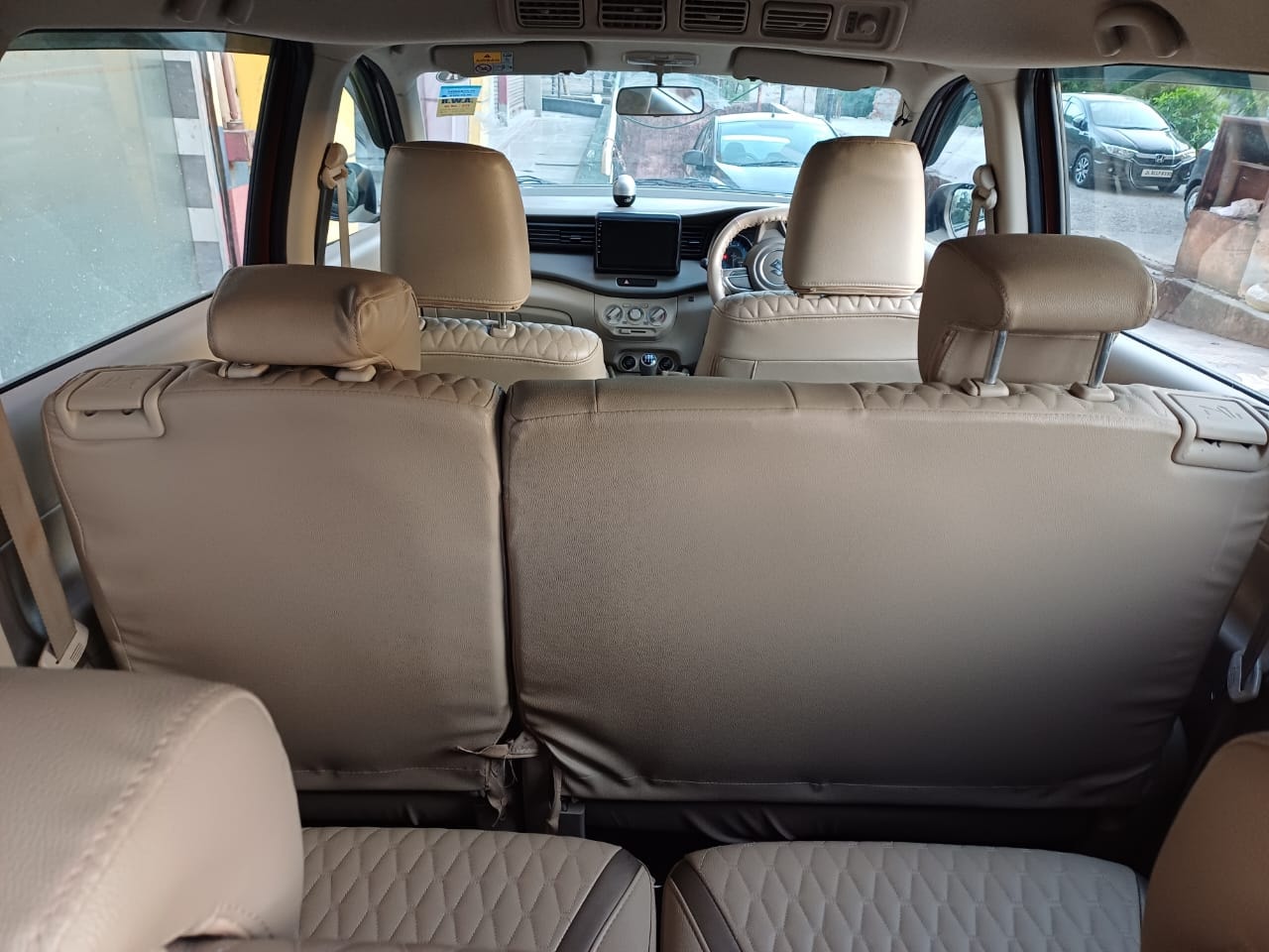 Ertiga image 17 Ertiga image 17