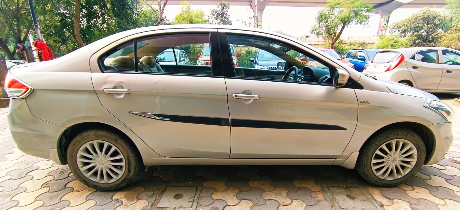 Ciaz image 6 Ciaz image 6