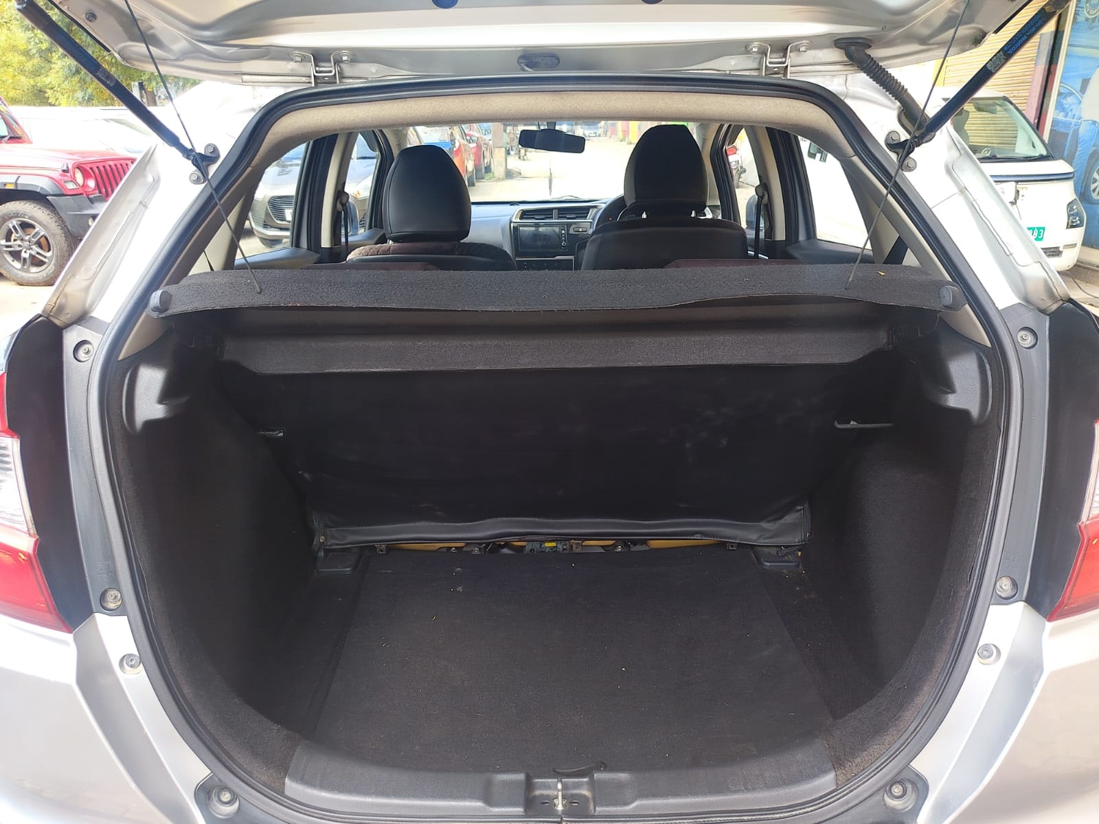 WR-V image 10 WR-V image 10