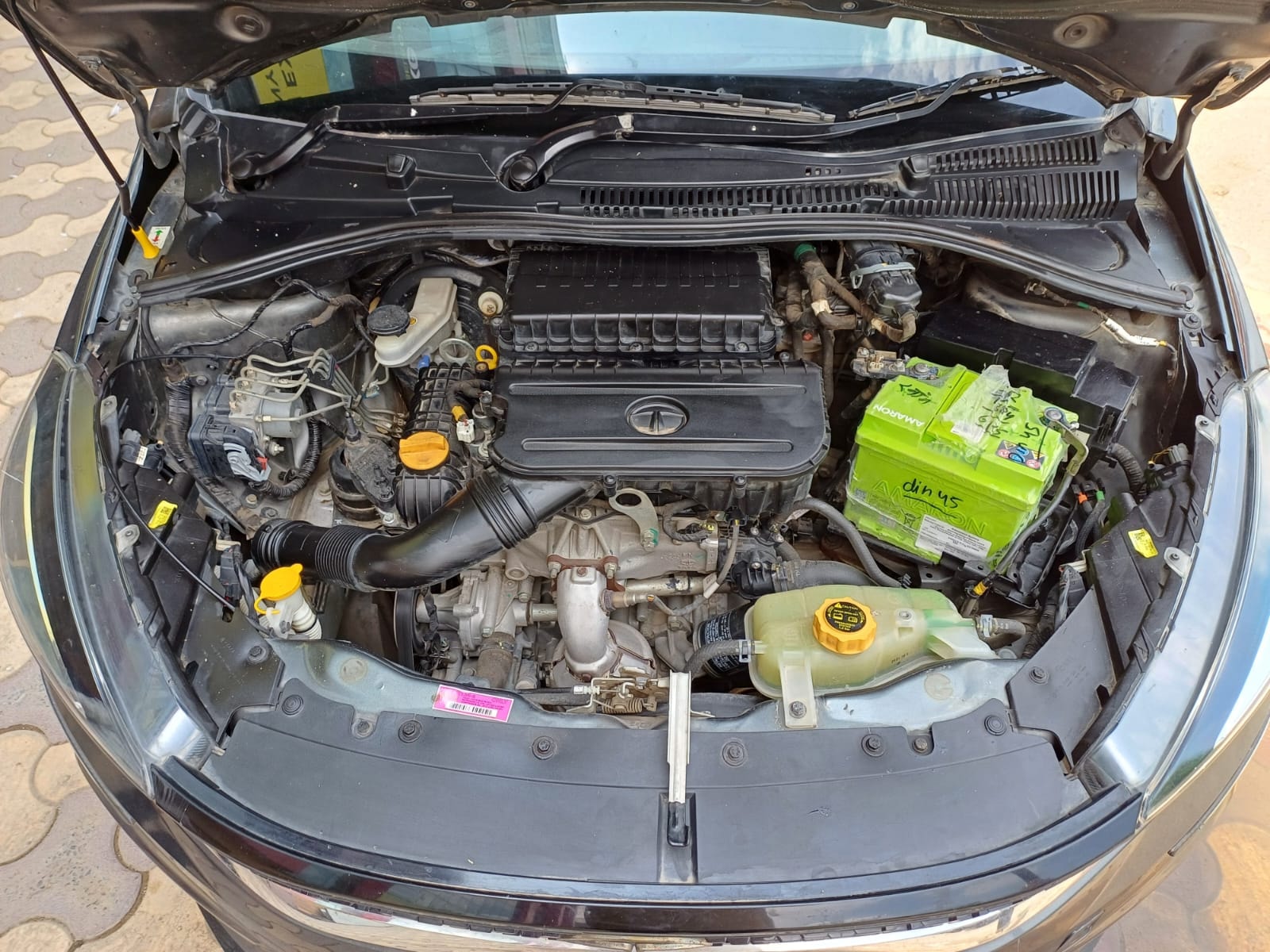 Tigor image 16 Tigor image 16