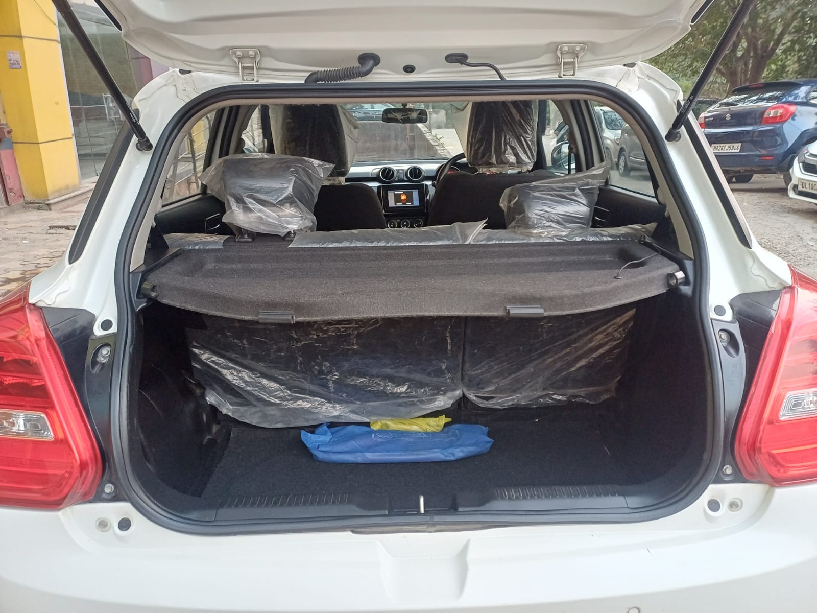 Used 2022 Maruti Suzuki Swift Used 2022 Maruti Suzuki Swift