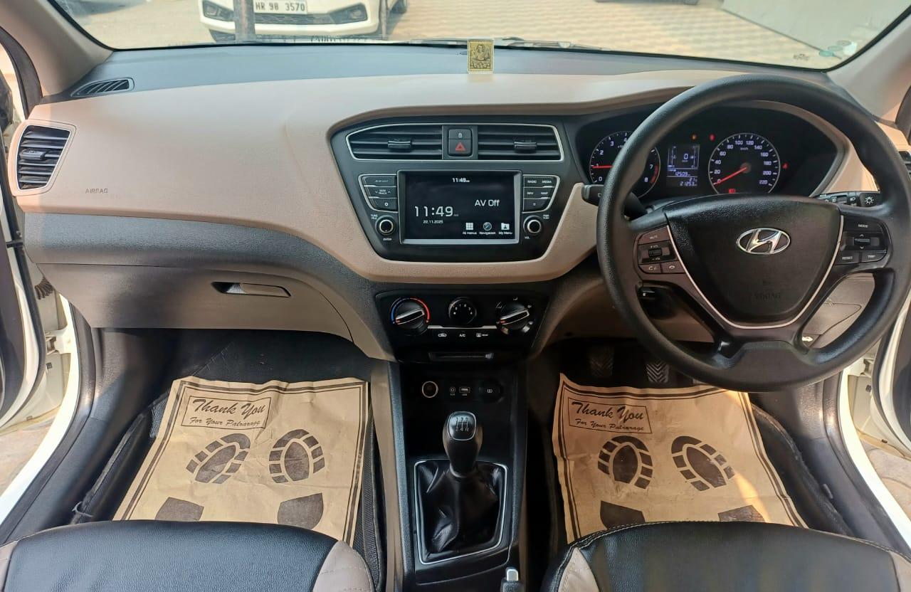 यूज़्ड 2020 ह्युंडई ईलाइट आई20, Faridabad New Delhi 11 यूज़्ड 2020 ह्युंडई ईलाइट आई20, Faridabad New Delhi 11