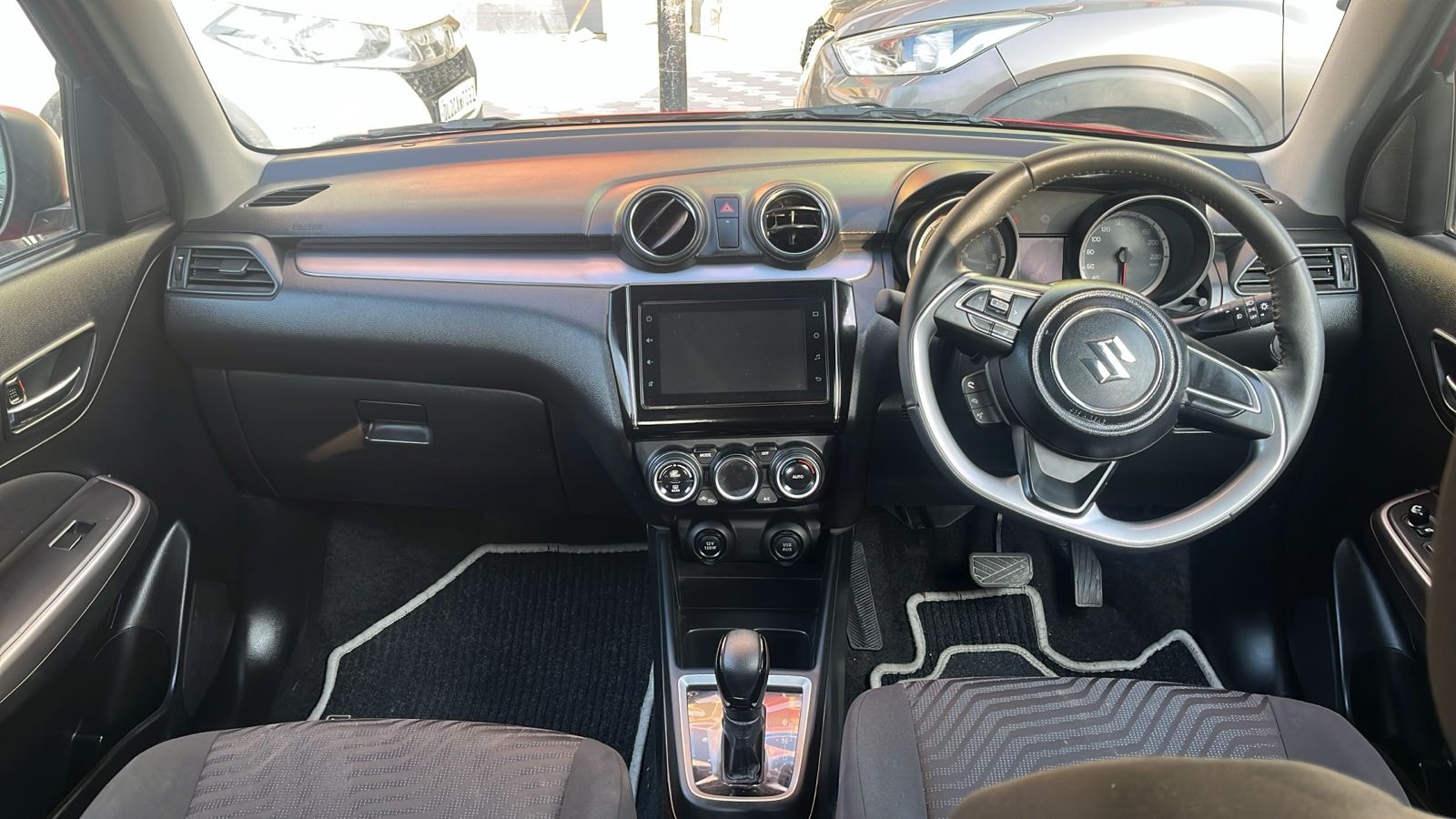 Used 2022 Maruti Suzuki Swift Used 2022 Maruti Suzuki Swift