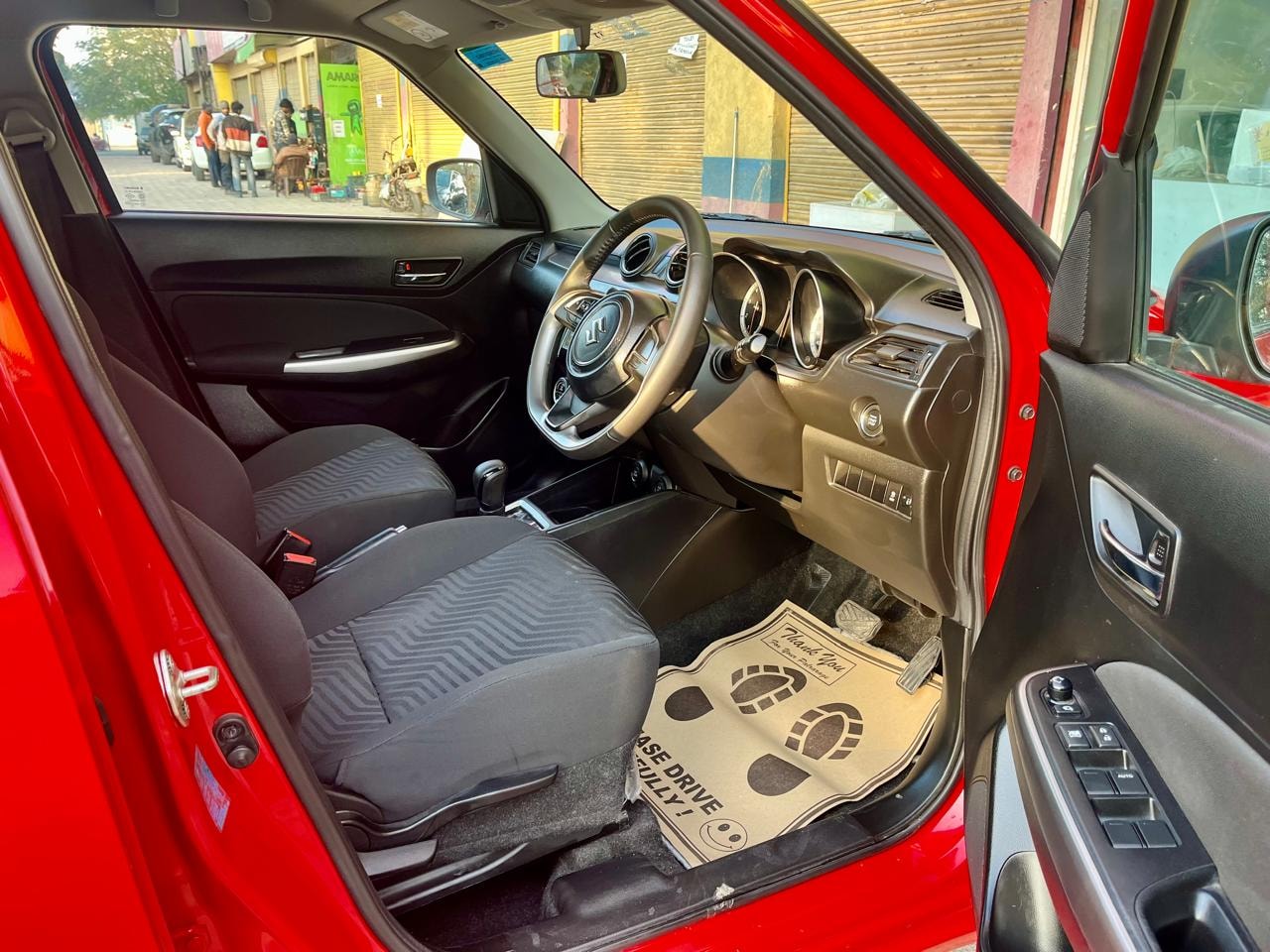 Used 2022 Maruti Suzuki Swift Used 2022 Maruti Suzuki Swift