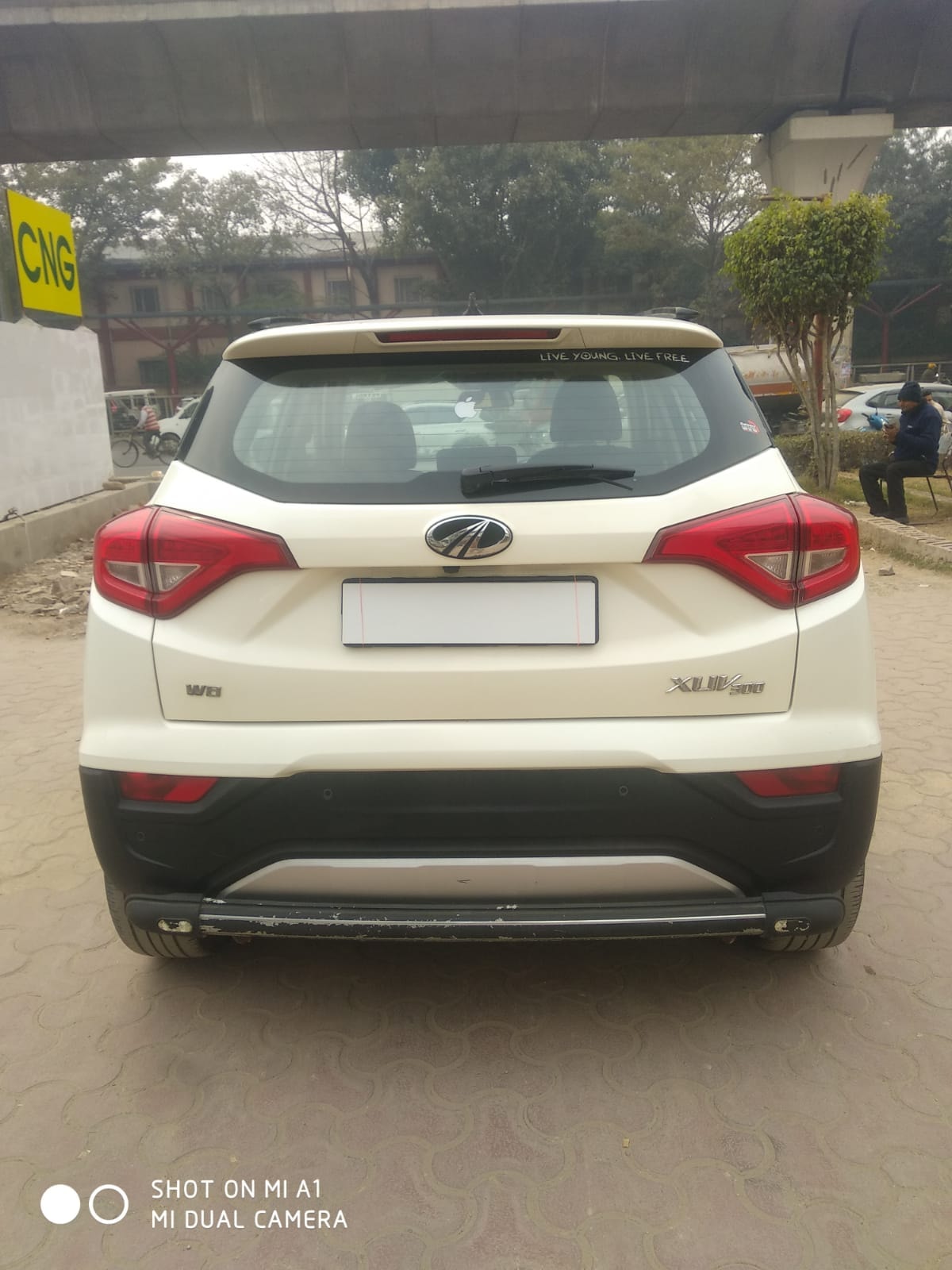 XUV300 image 4 XUV300 image 4