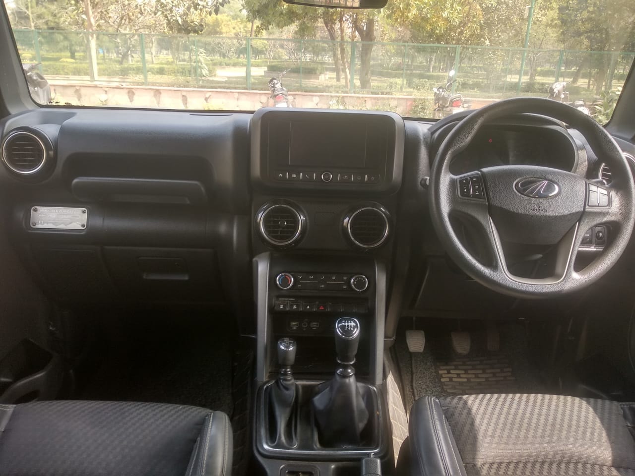 XUV700 image 12 XUV700 image 12