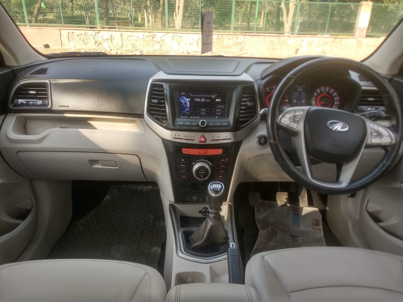 XUV300 image 12 XUV300 image 12