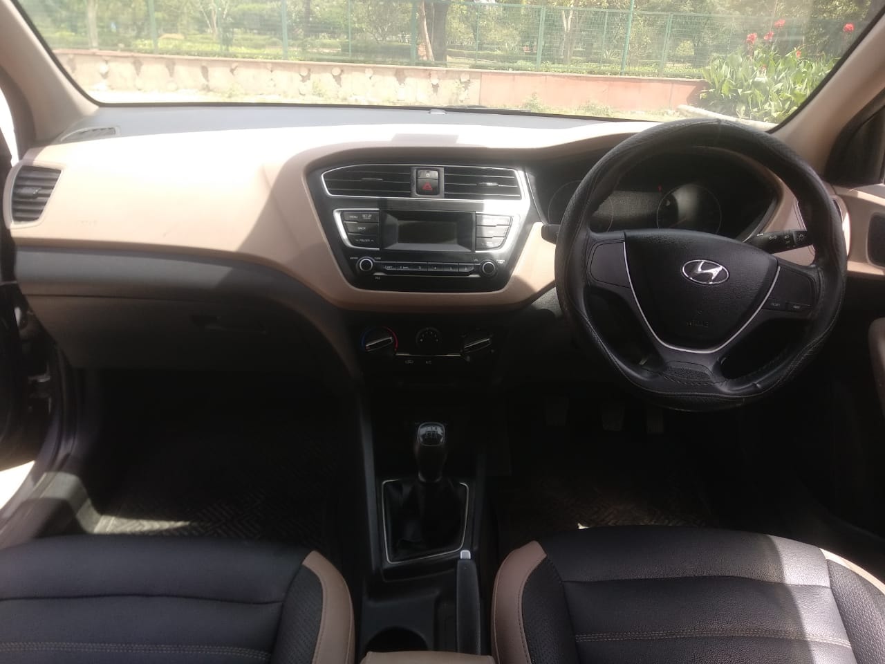 i20 Active image 12 i20 Active image 12