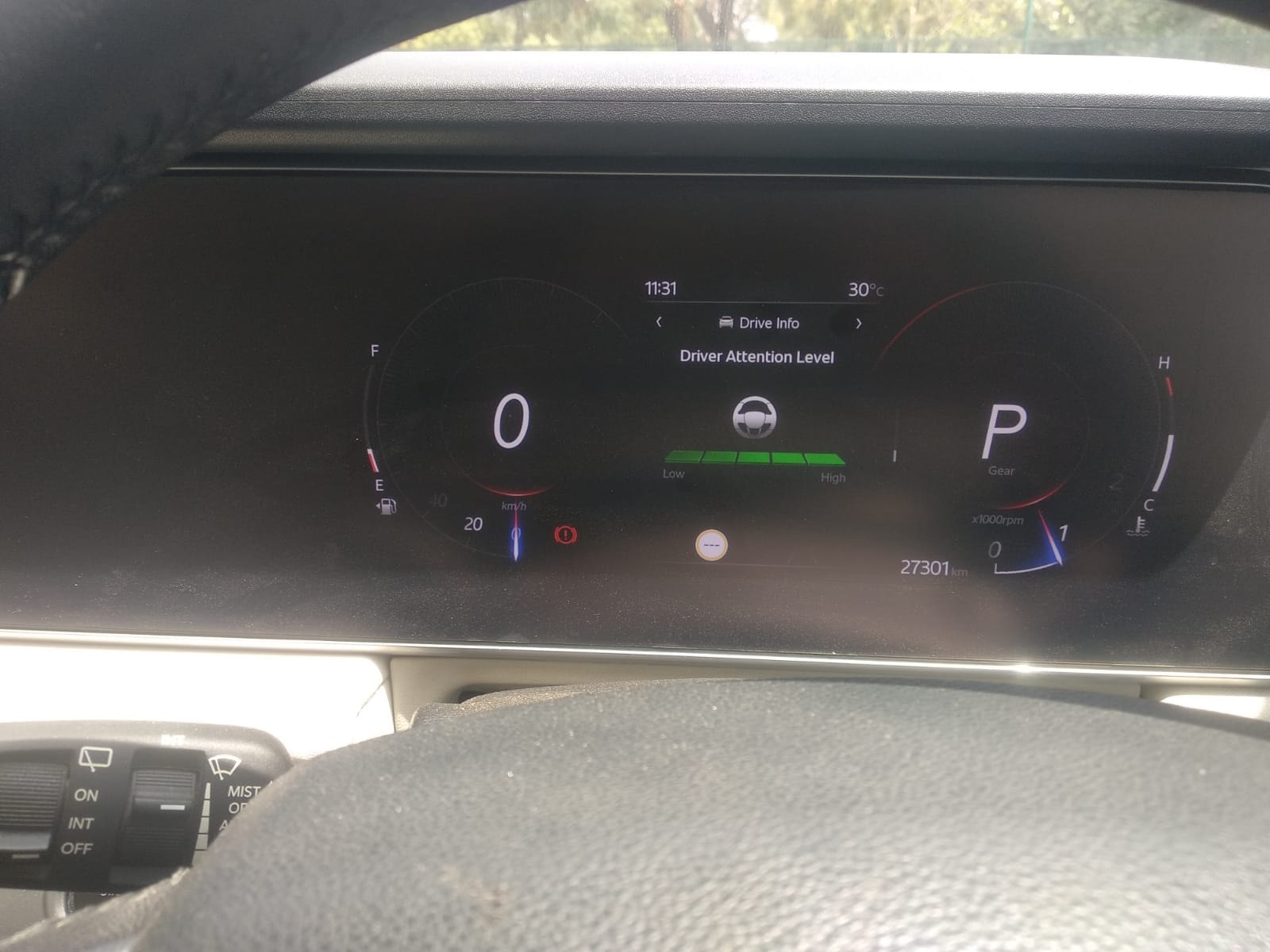 XUV700 image 10 XUV700 image 10